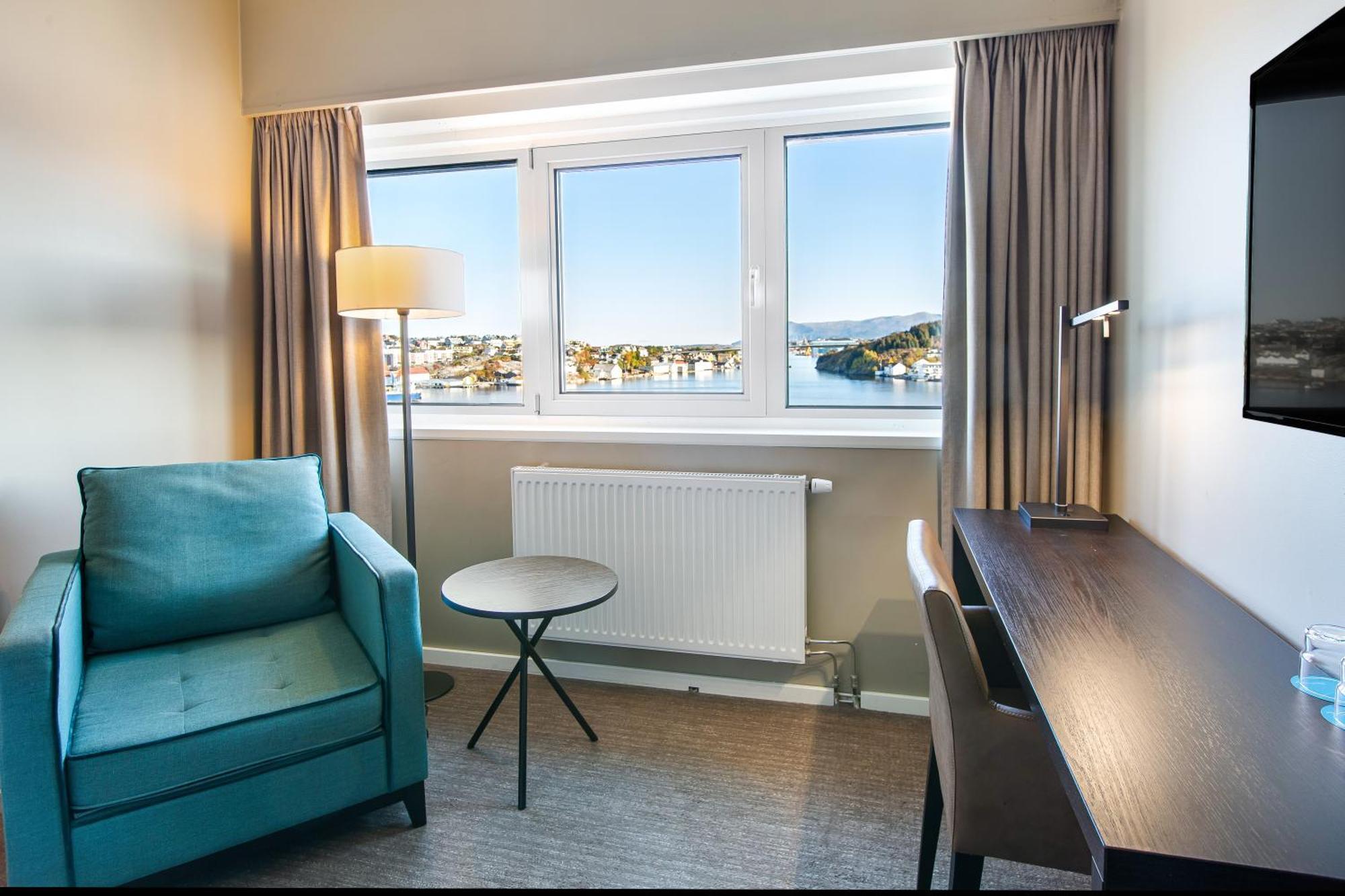 Quality Hotel Grand Kristiansund Exterior photo